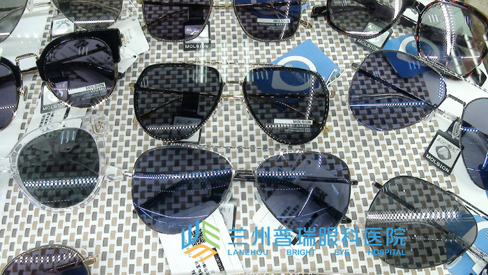 又到夏季，你的太陽鏡看價(jià)格還是看品質(zhì)